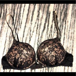 Victoria’s Secret push-up bra 36A
